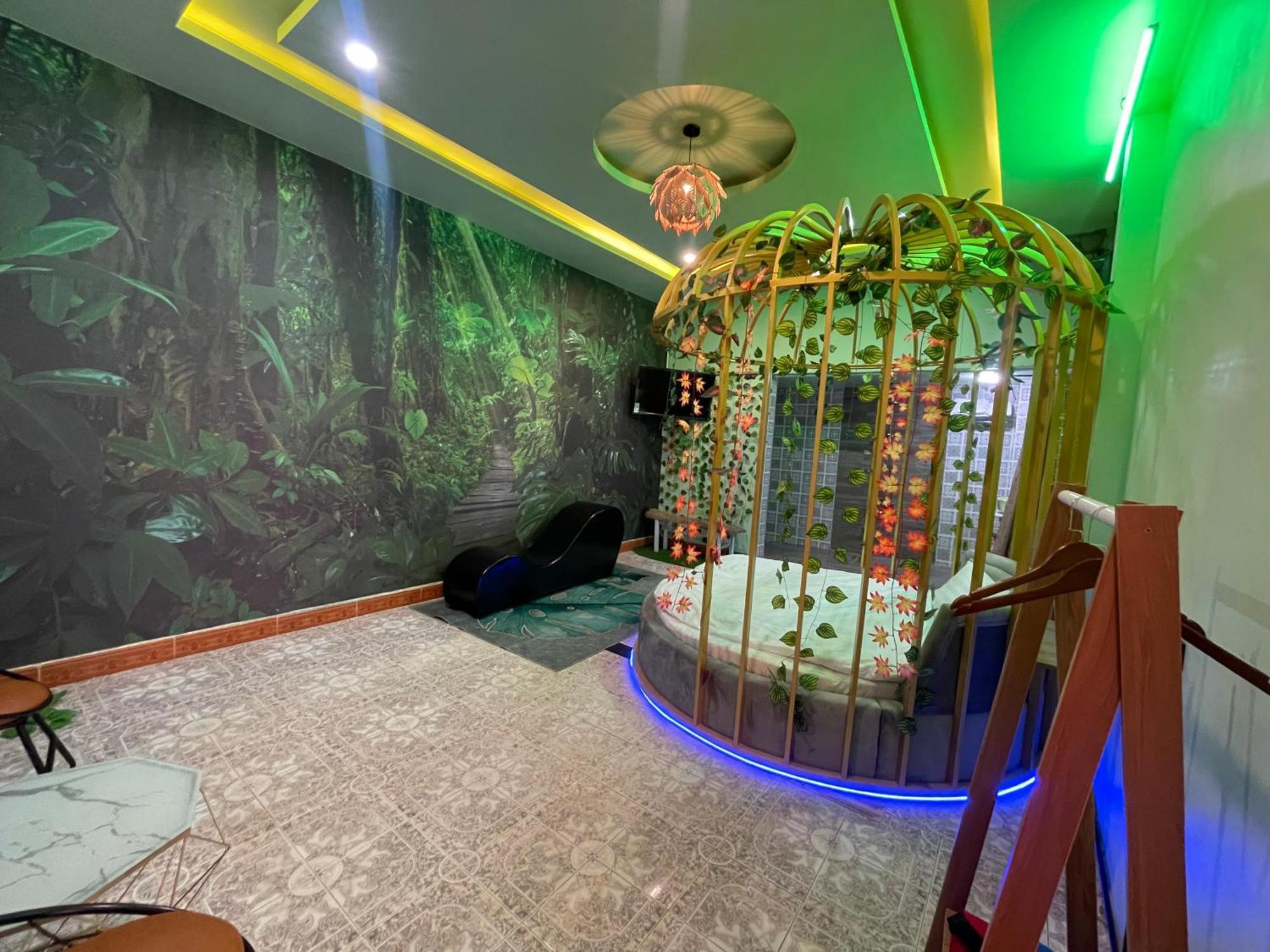 Couple Hotel - Khach San Tinh Yeu Buon Ko Sir المظهر الخارجي الصورة