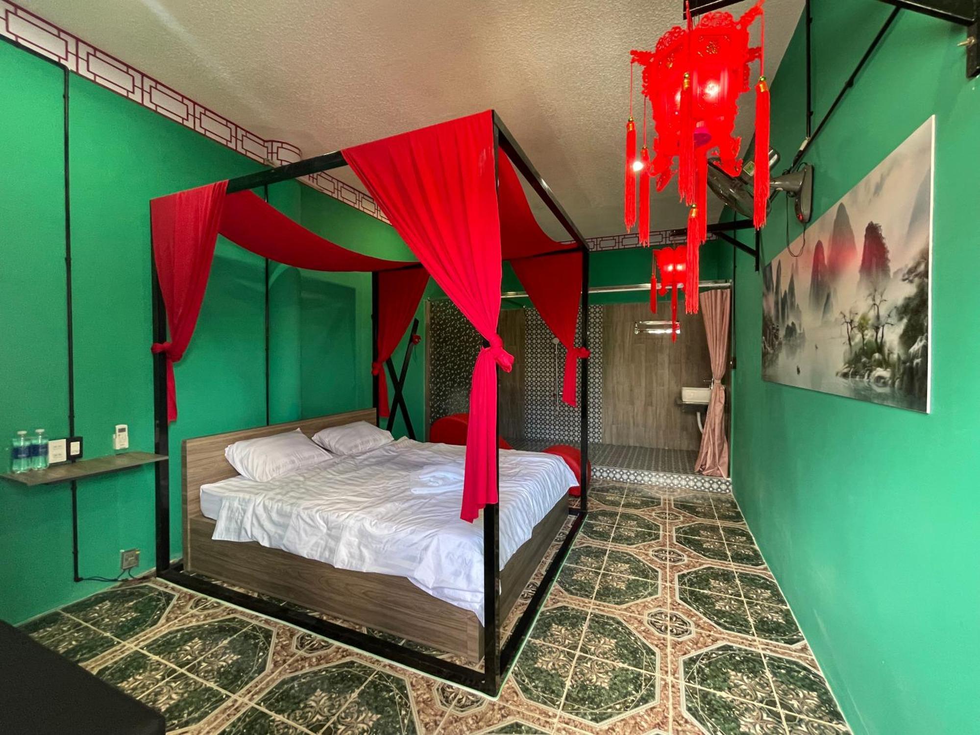 Couple Hotel - Khach San Tinh Yeu Buon Ko Sir المظهر الخارجي الصورة